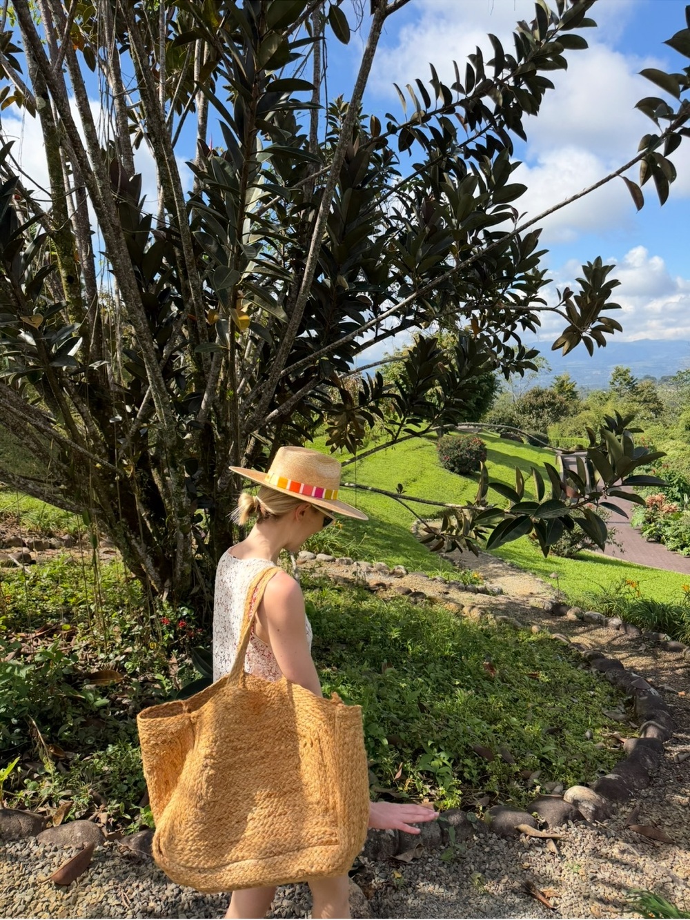 Sunshine Tienda Straw Sun Hat with Colorful Band